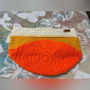 Crocheted Hand Bag 🍁